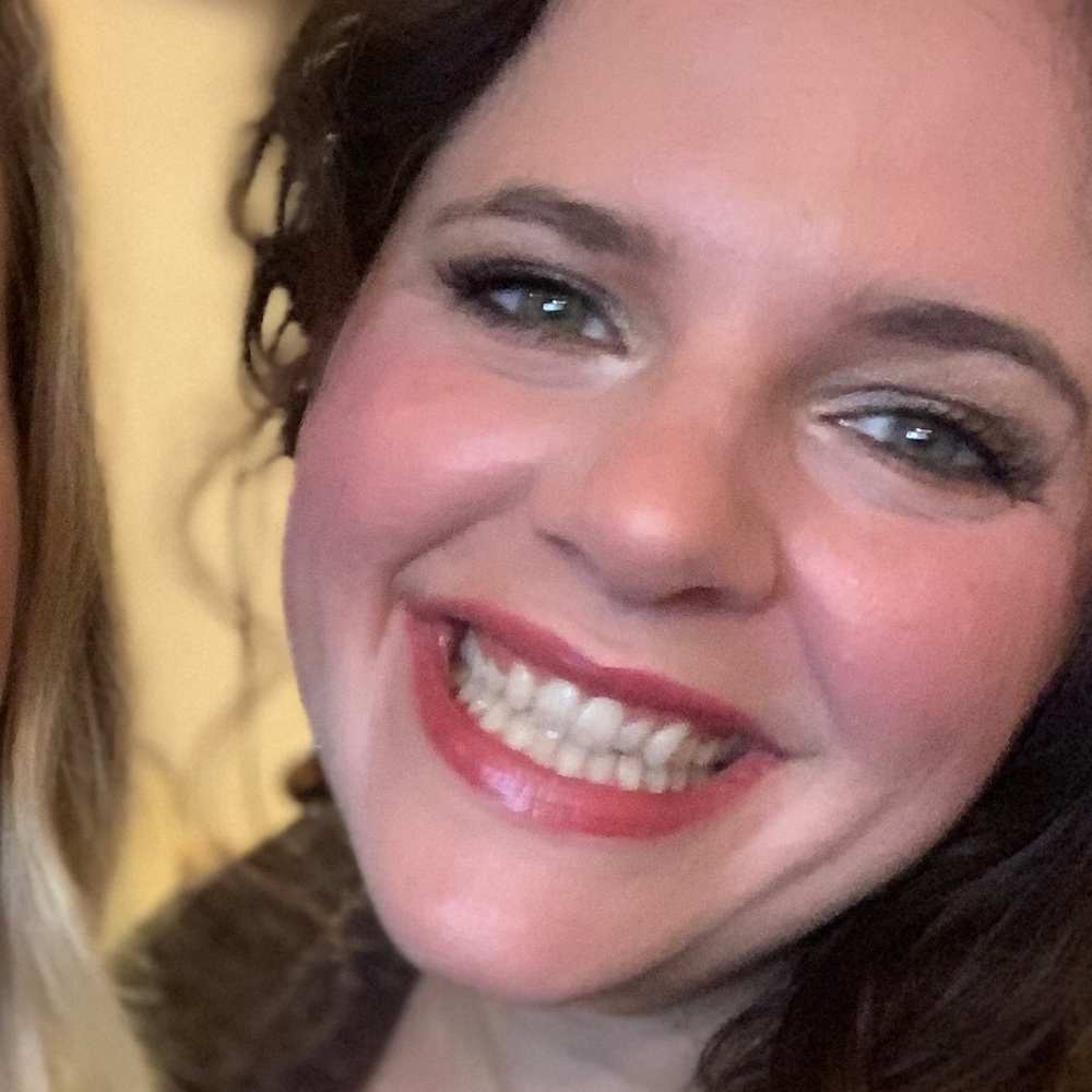 Meet your Posher, Lauren